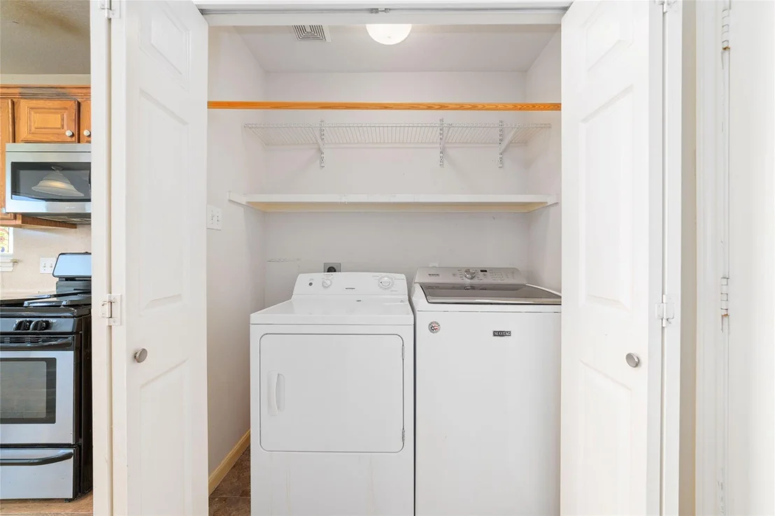 Photo of 1014 Oak Glen Drive