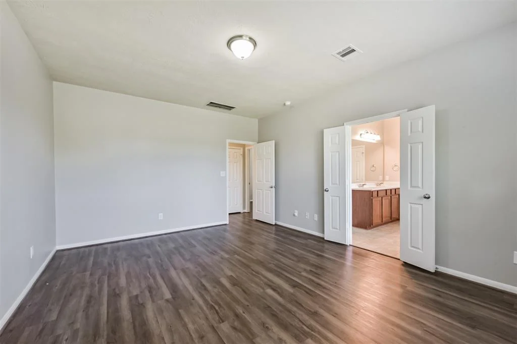 Photo of 5206 Lakota Trail
