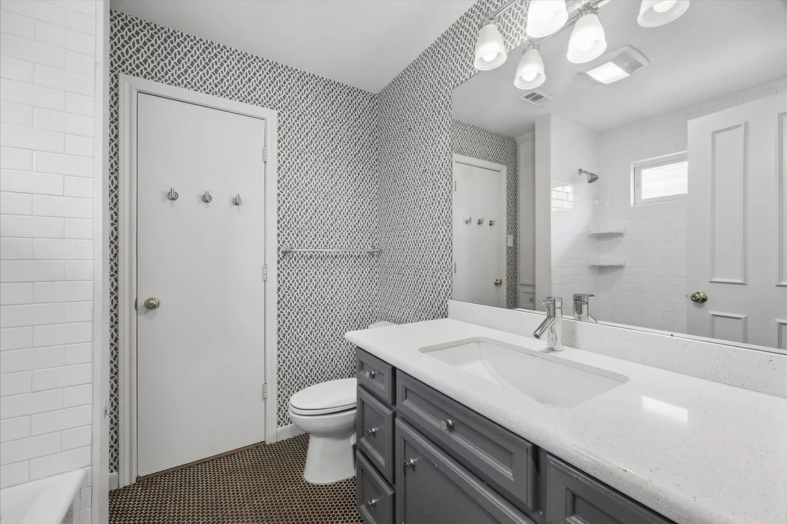 Photo of 40 Hackberry Lane