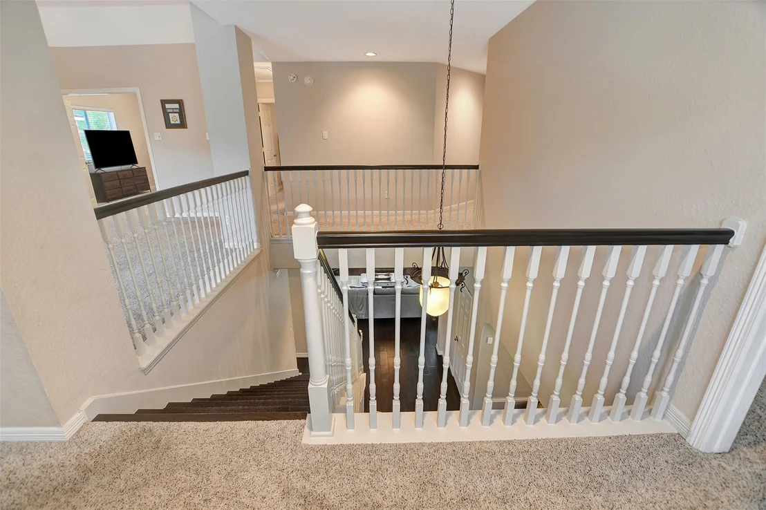 Photo of 15918 Lake Loop Drive
