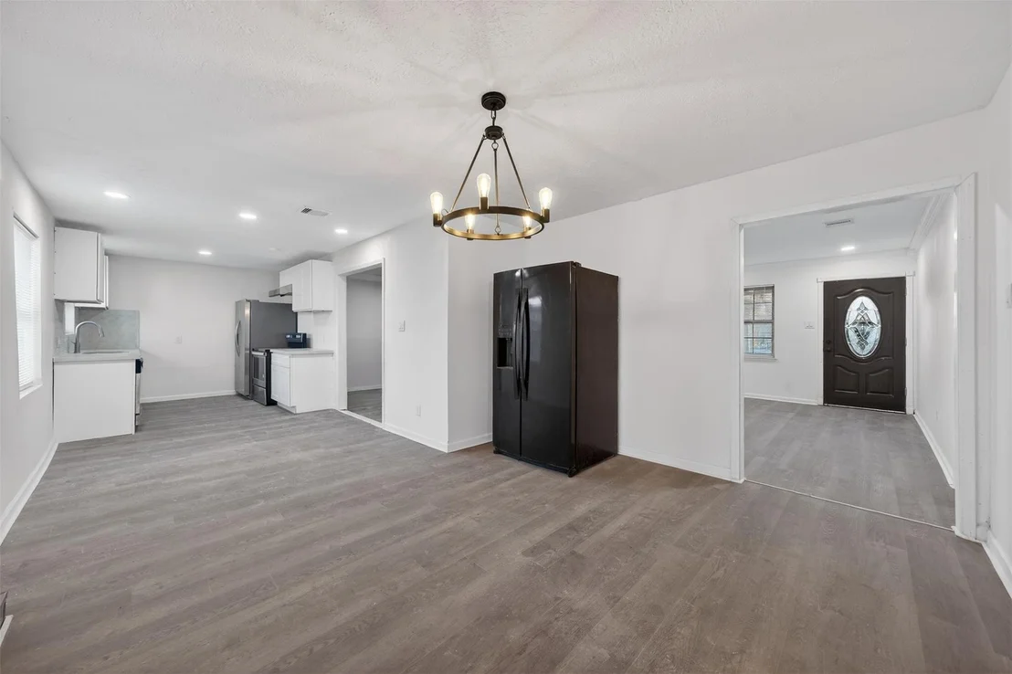 Photo of 4119 Ebbtide Drive