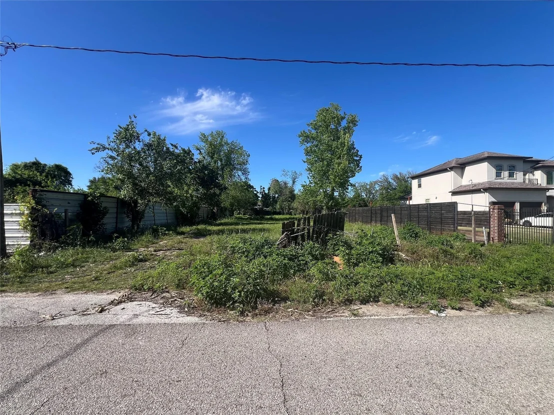 Photo of 780 W Rittenhouse Road