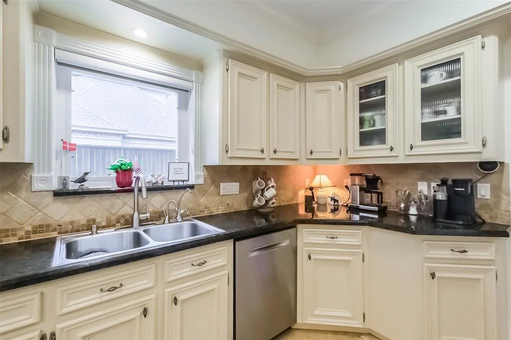 Photo of 602 Rock Cove