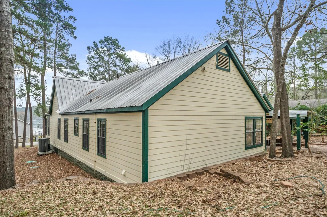 Photo of 14495 Calvary Road