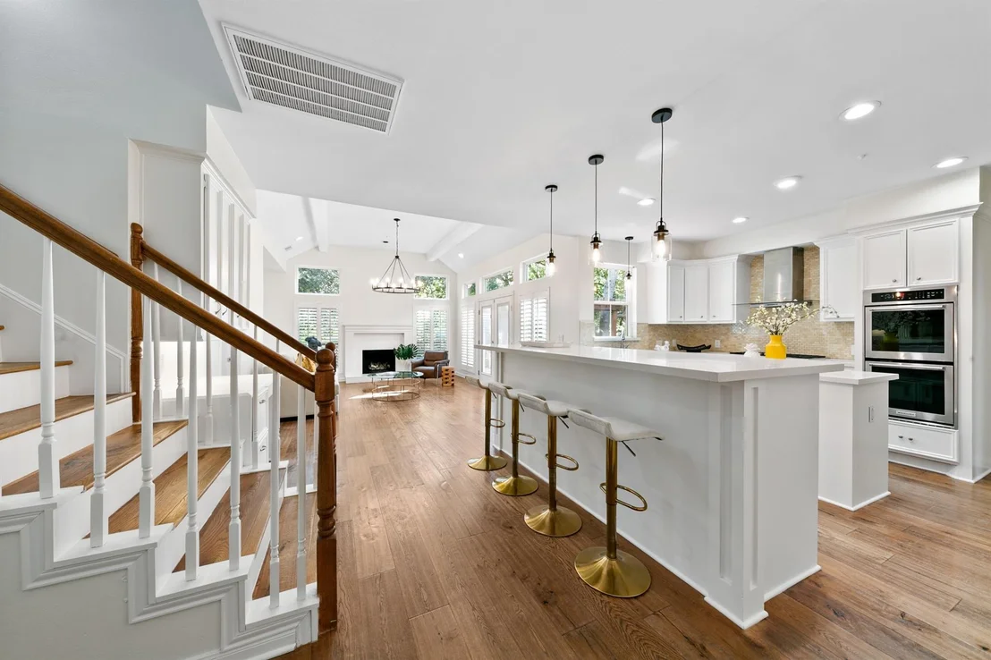 Photo of 1127 Lashbrook Drive