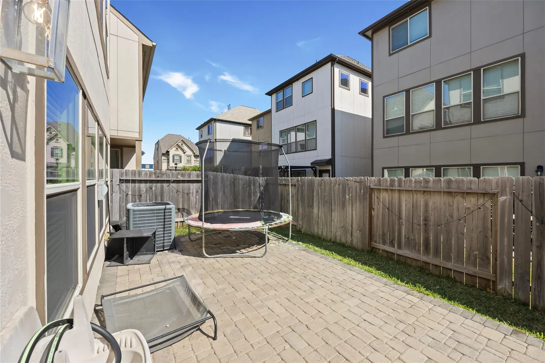 Photo of 1506 Brayson Oaks Place
