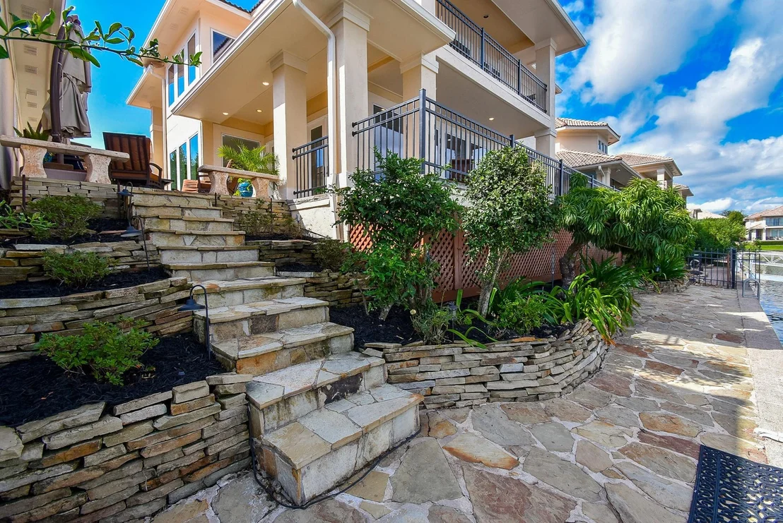 Photo of 313 Harborside Circle