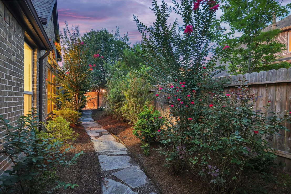 Photo of 3920 Pinecrest Peak Drive