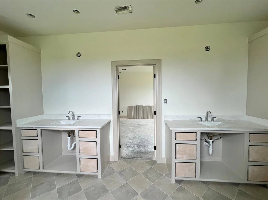 Photo of 839 Oak Ridge Drive