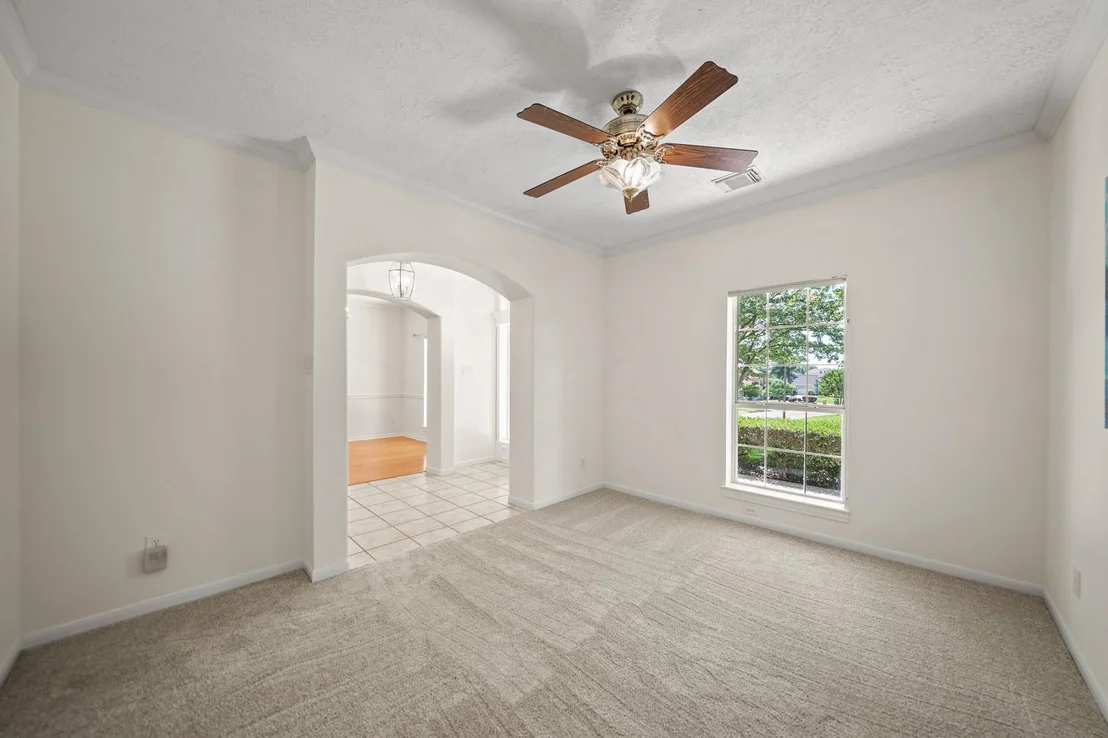 Photo of 12690 Longmire Way