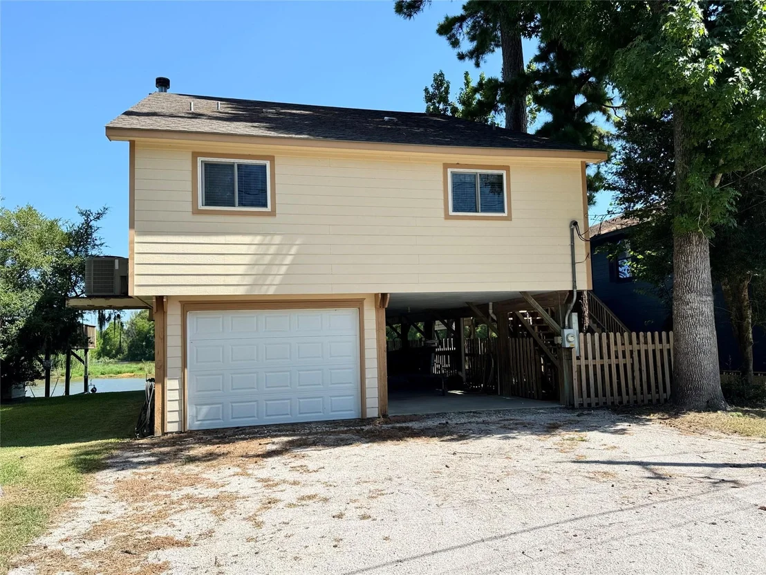Photo of 83 Lakeside