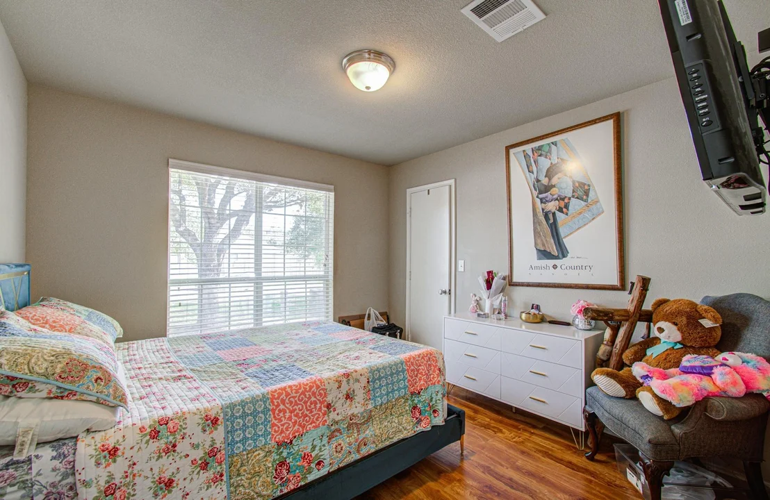 Photo of 957 Oak Terrace Drive