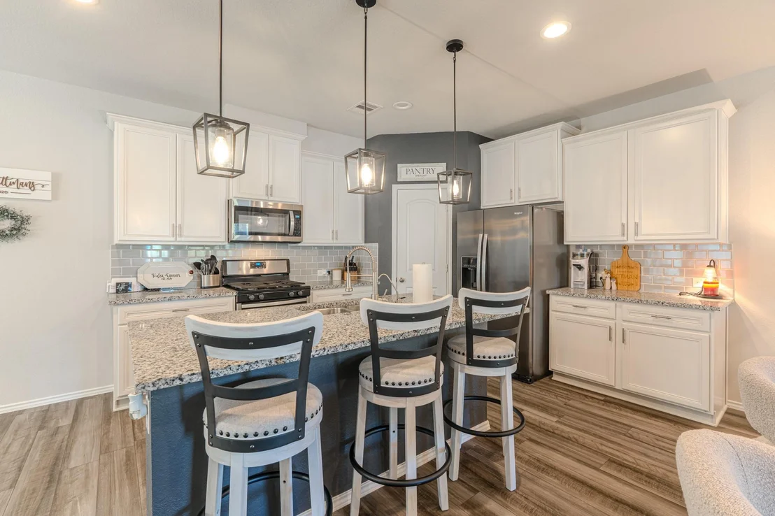Photo of 9221 Inland Leather Lane