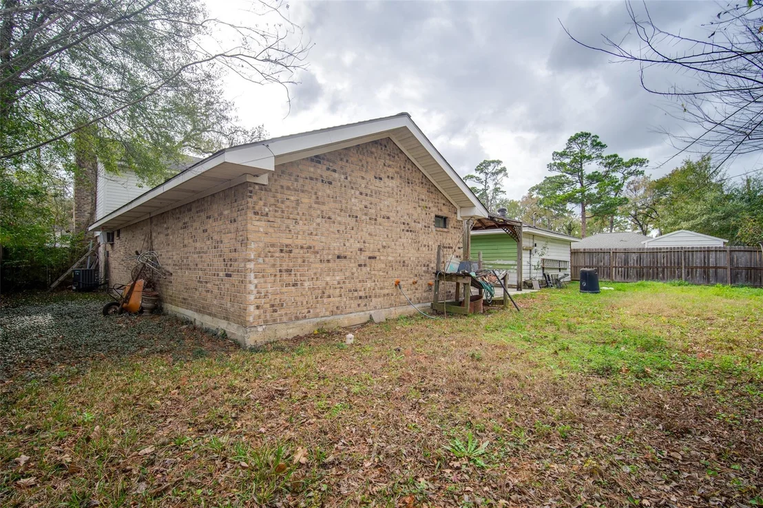 Photo of 1107 Pear Tree Lane
