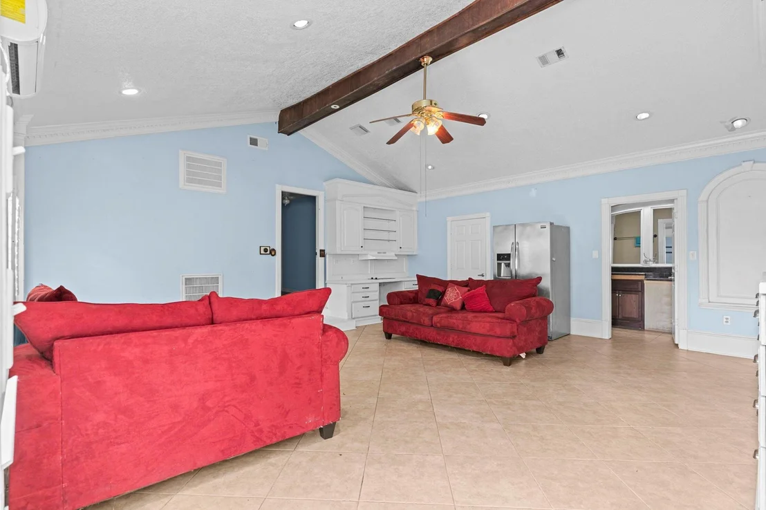 Photo of 8205 Appleton