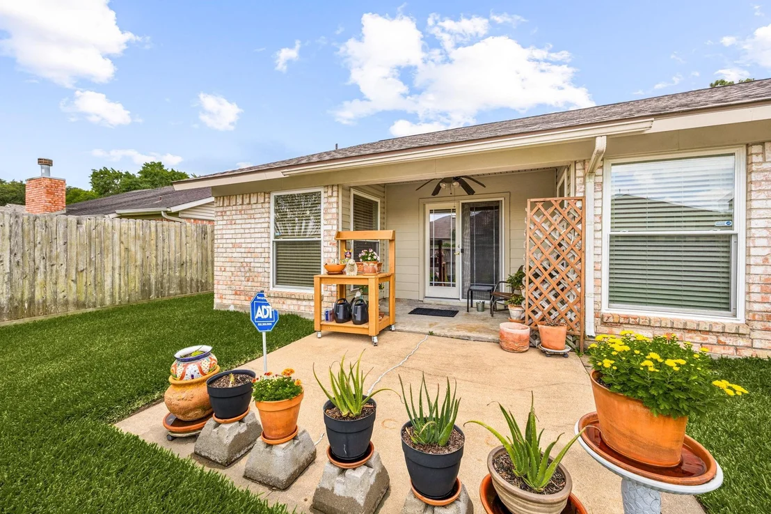 Photo of 2306 Townhall Lane