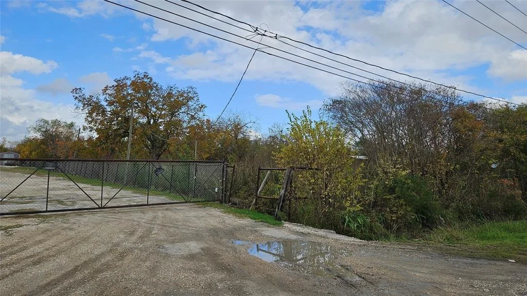 Photo of 0 10 Highway