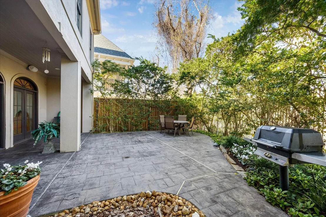 Photo of 5706 Indian Bluff