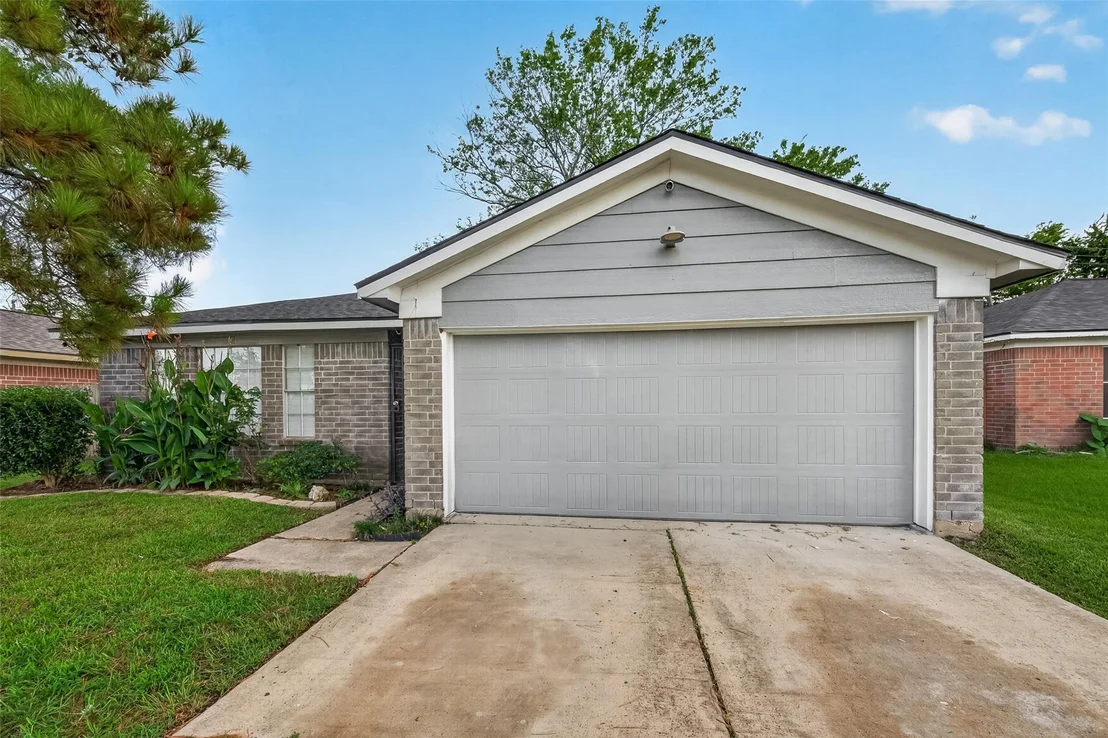 Photo of 4718 Fairgreen Lane