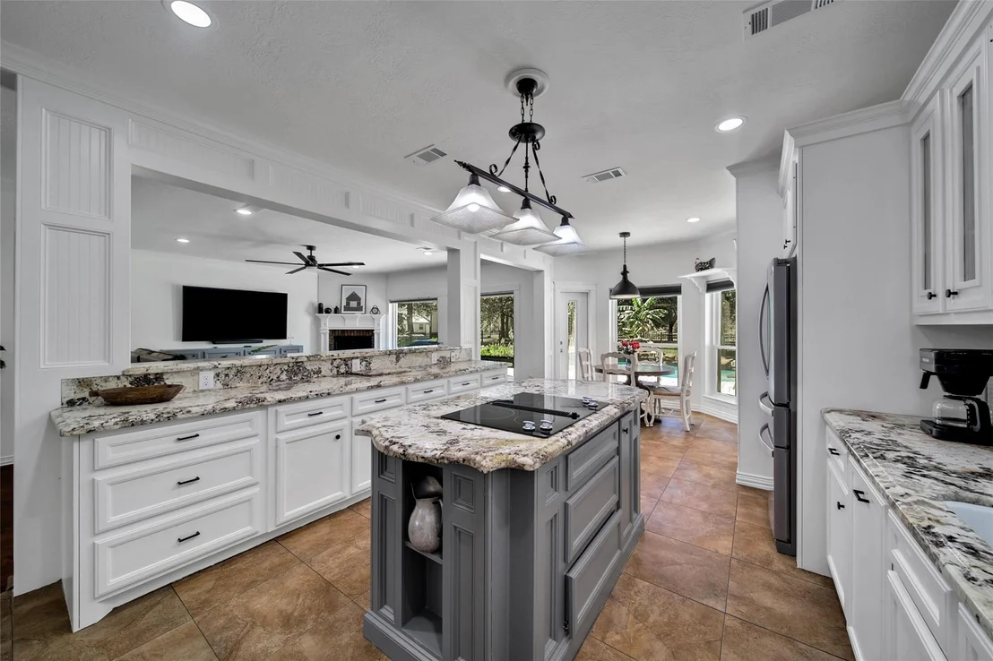 Photo of 29919 Tudor Way