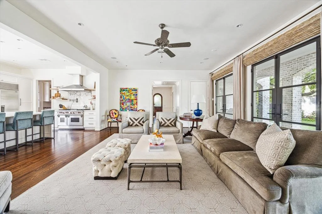 Photo of 4010 Overbrook Lane