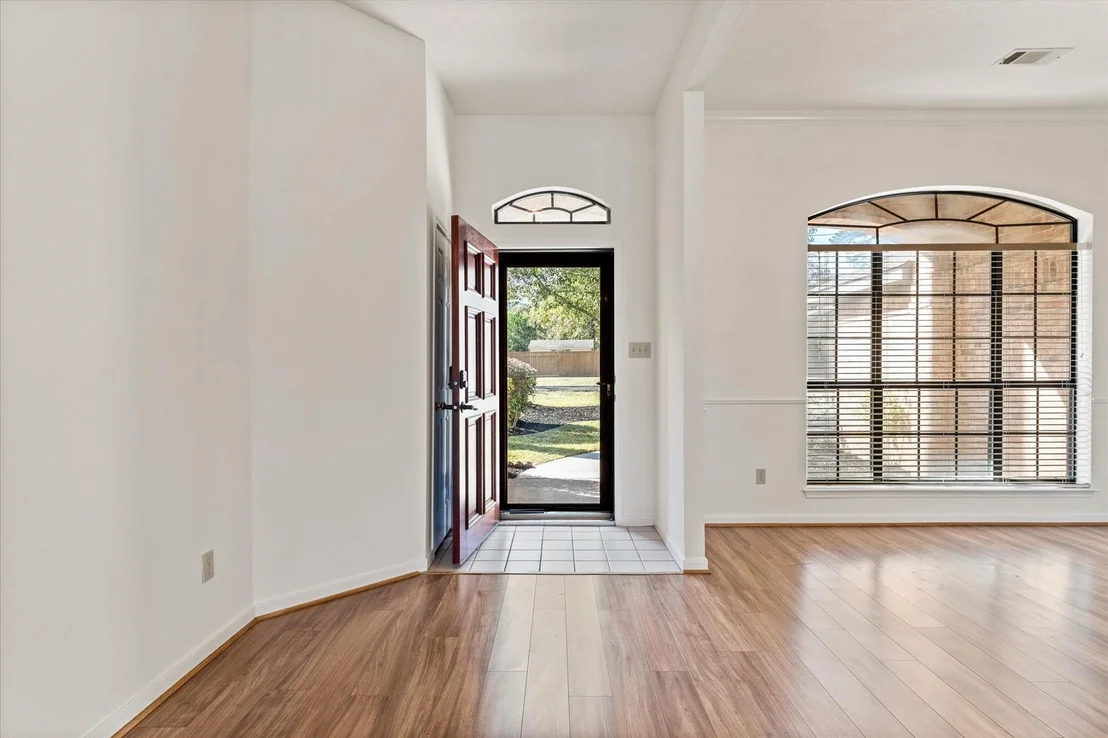 Photo of 215 Deep Dale Lane