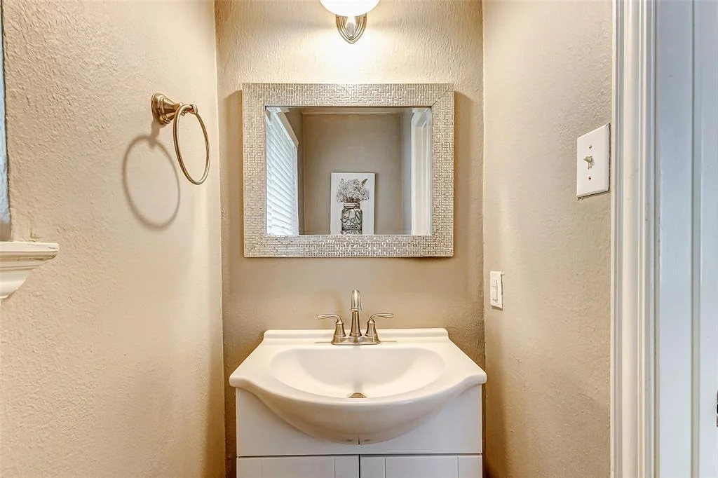 Photo of 11902 Pondwood Drive