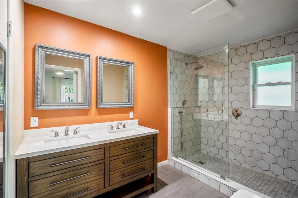 Photo of 214 Wickwood Drive
