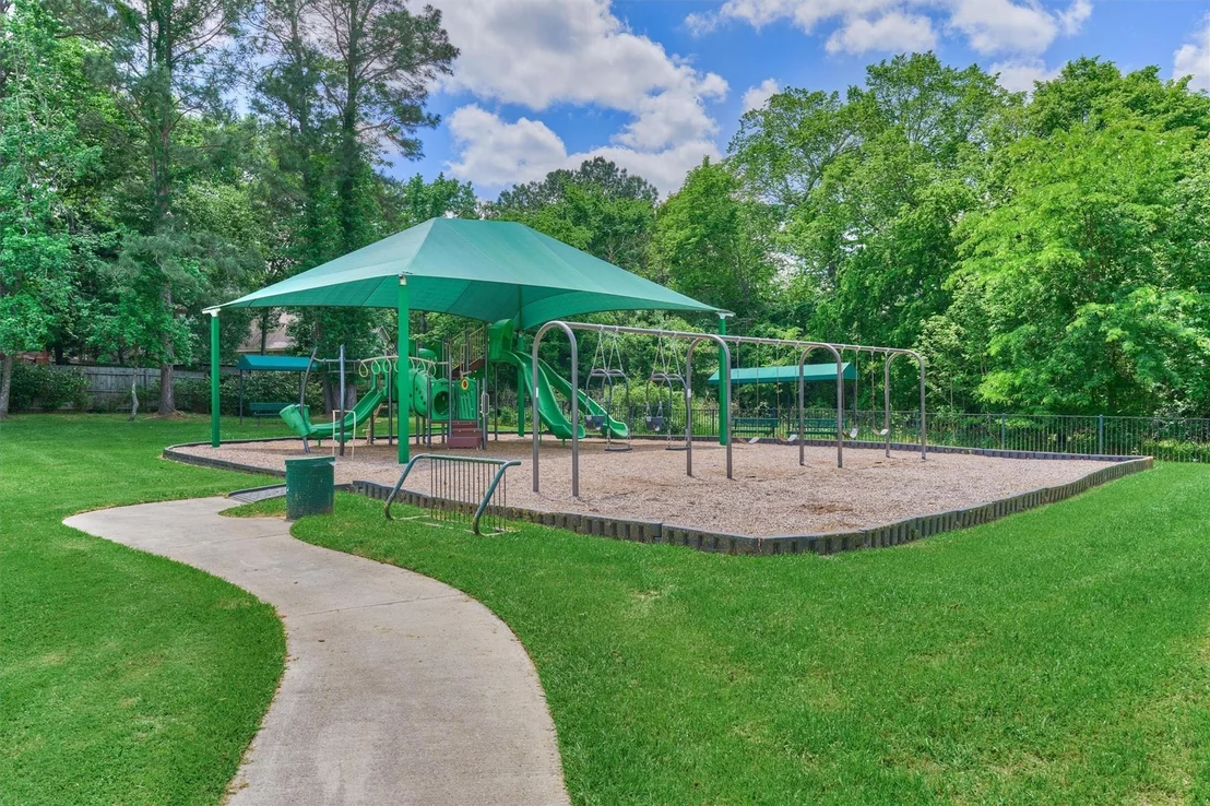 Photo of 13434 Greenbrier Drive