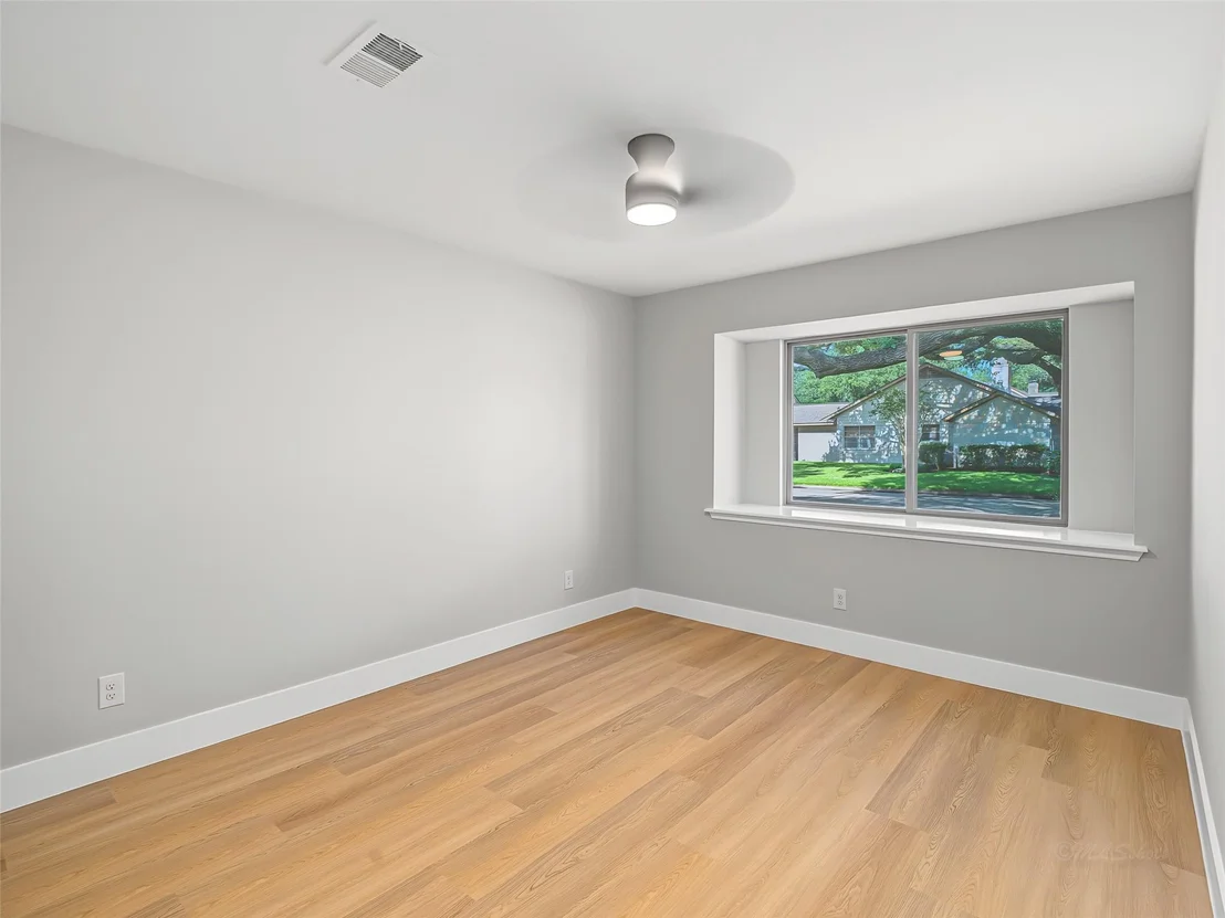 Photo of 2014 Elmgate Drive