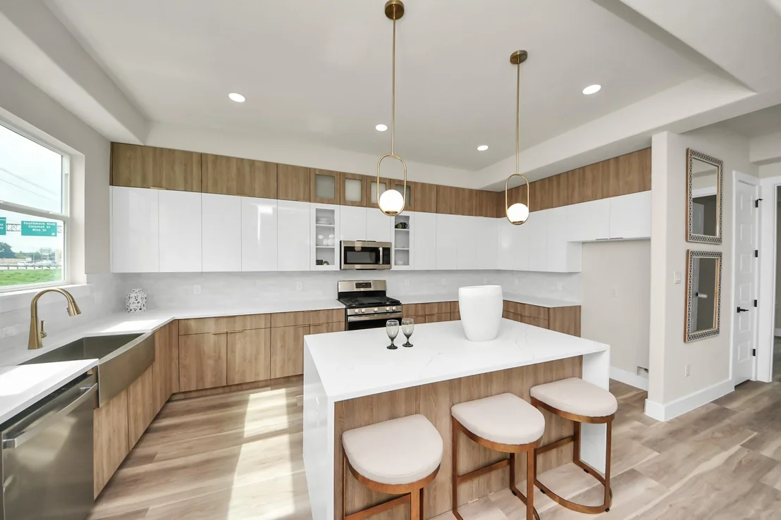 Photo of 2014 Blodgett Street