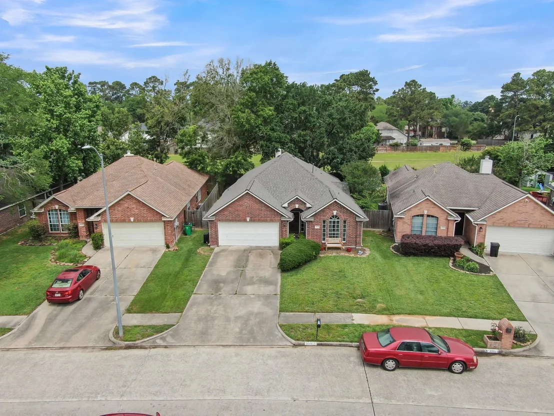 Photo of 30915 Trinket Drive