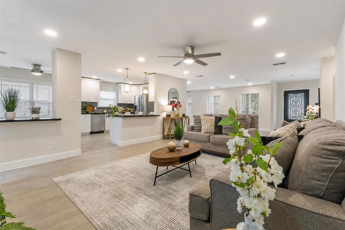 Photo of 10067 Briarwild Lane