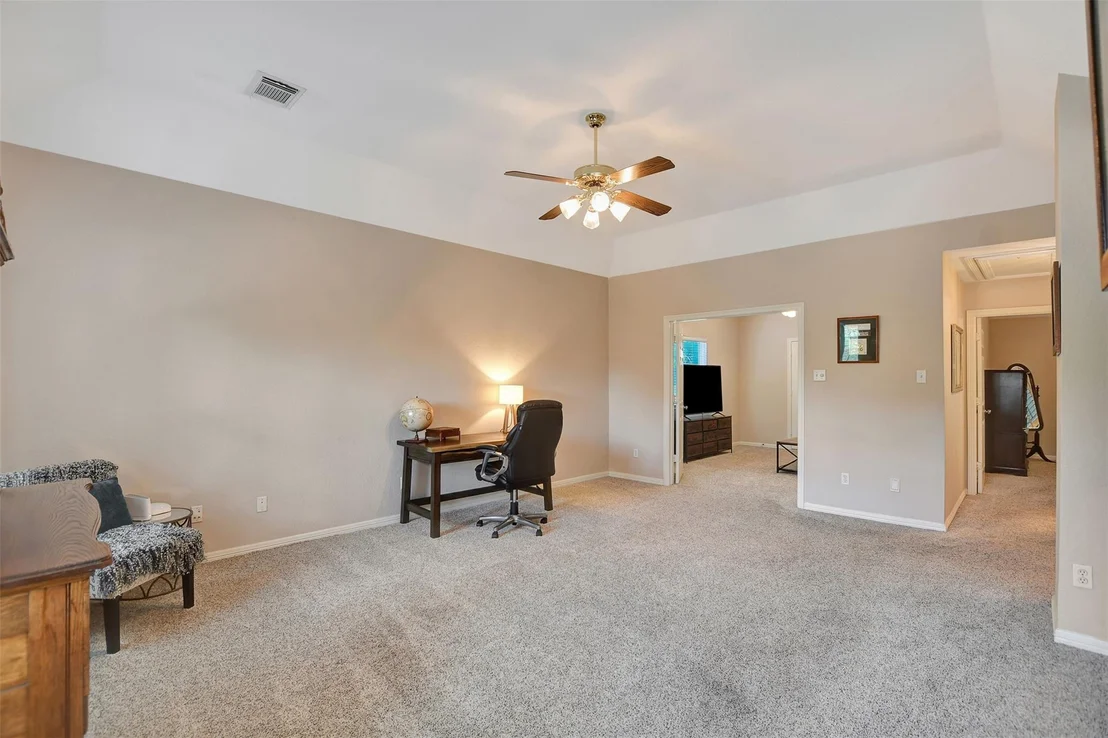 Photo of 15918 Lake Loop Drive