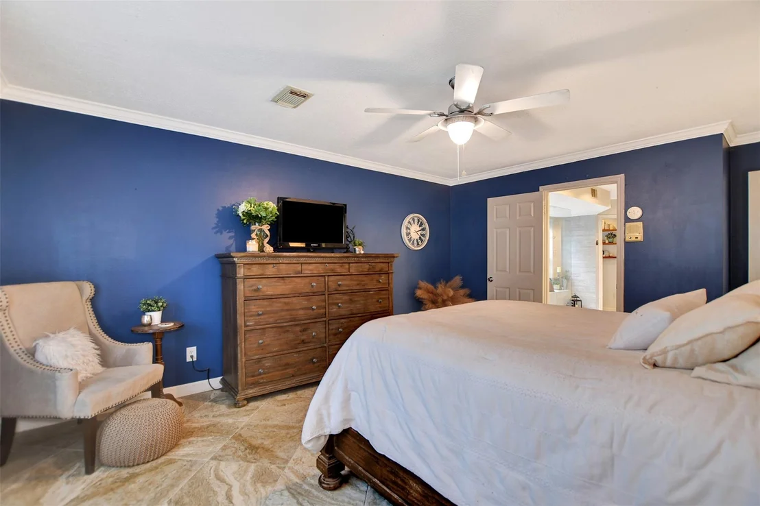 Photo of 15611 Birchview Drive