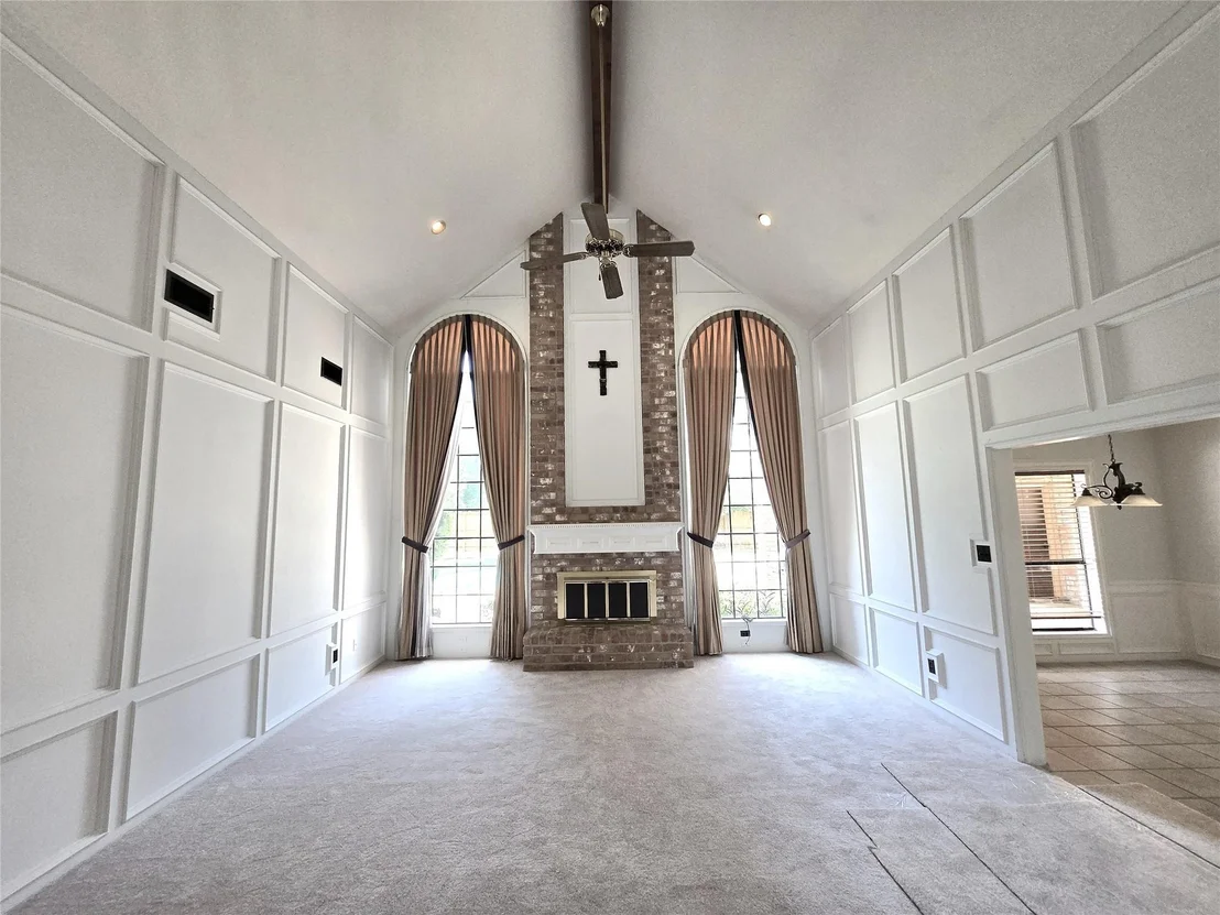 Photo of 18302 Longmoor Drive