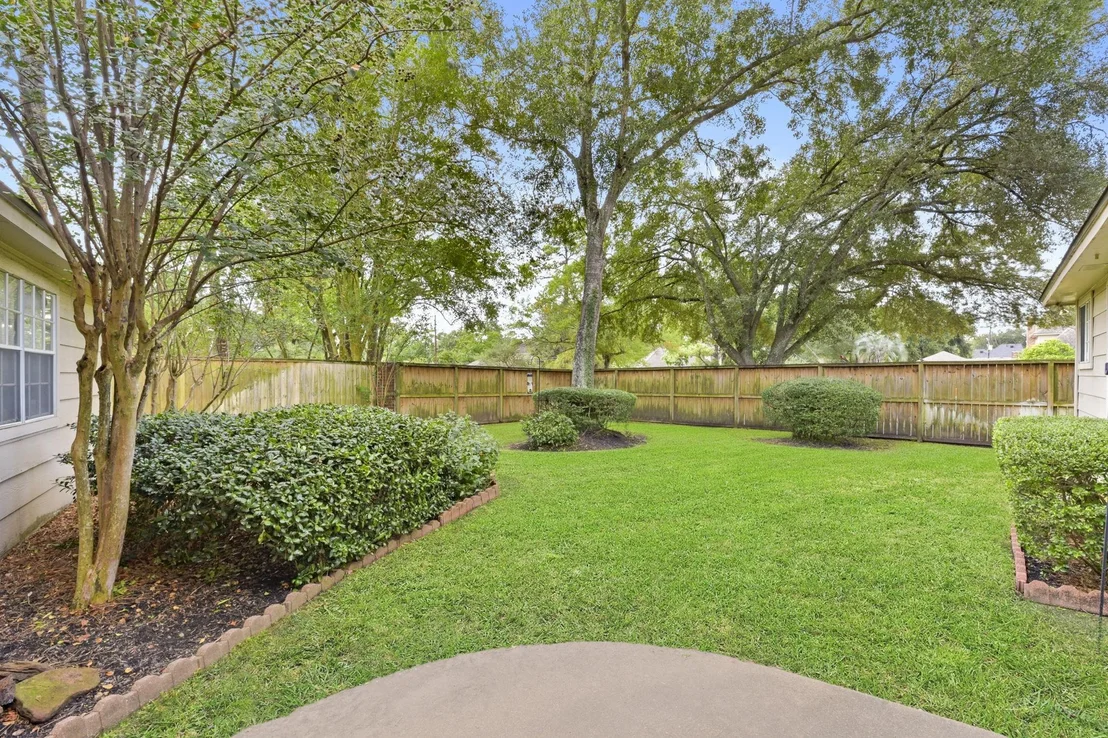 Photo of 5827 Ashmere Lane