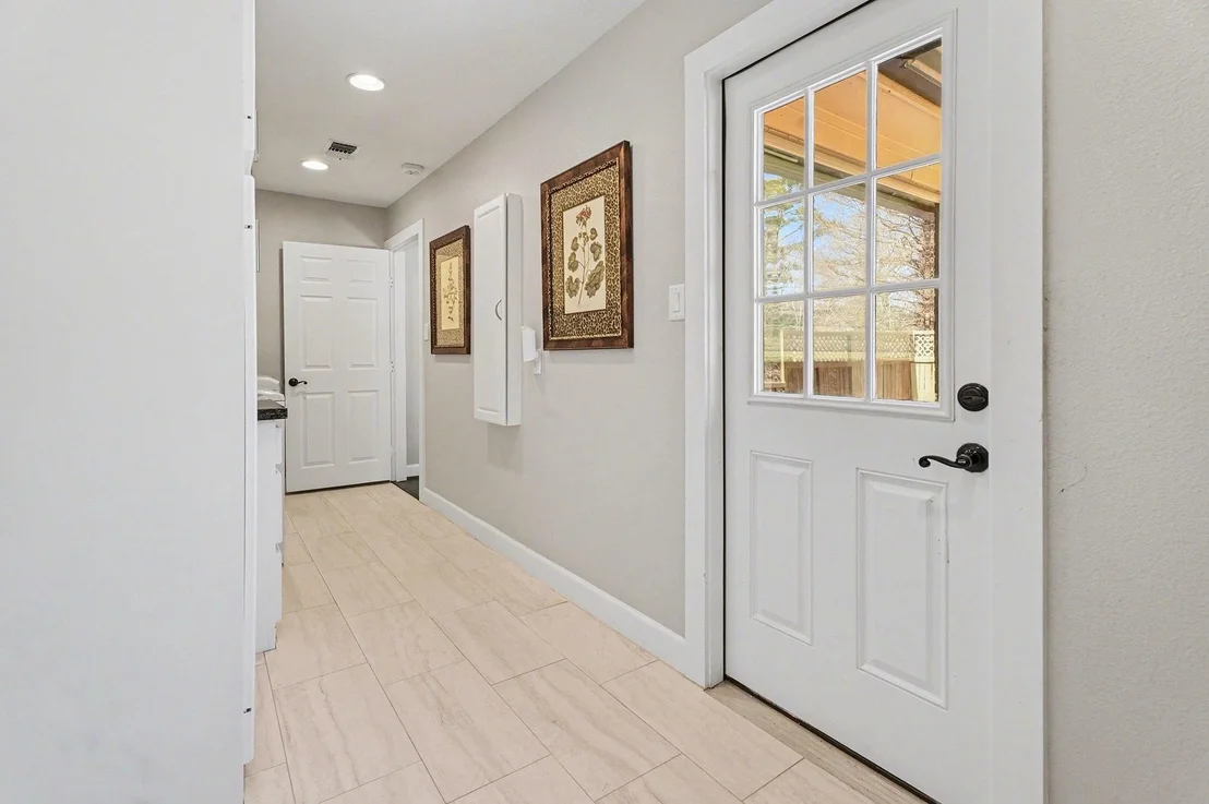 Photo of 3409 Winter Lane