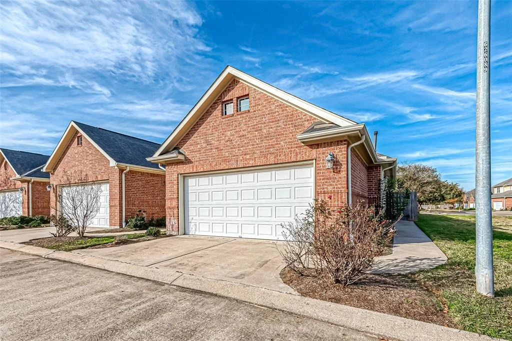 Photo of 20904 Sunrise Pine View Lane