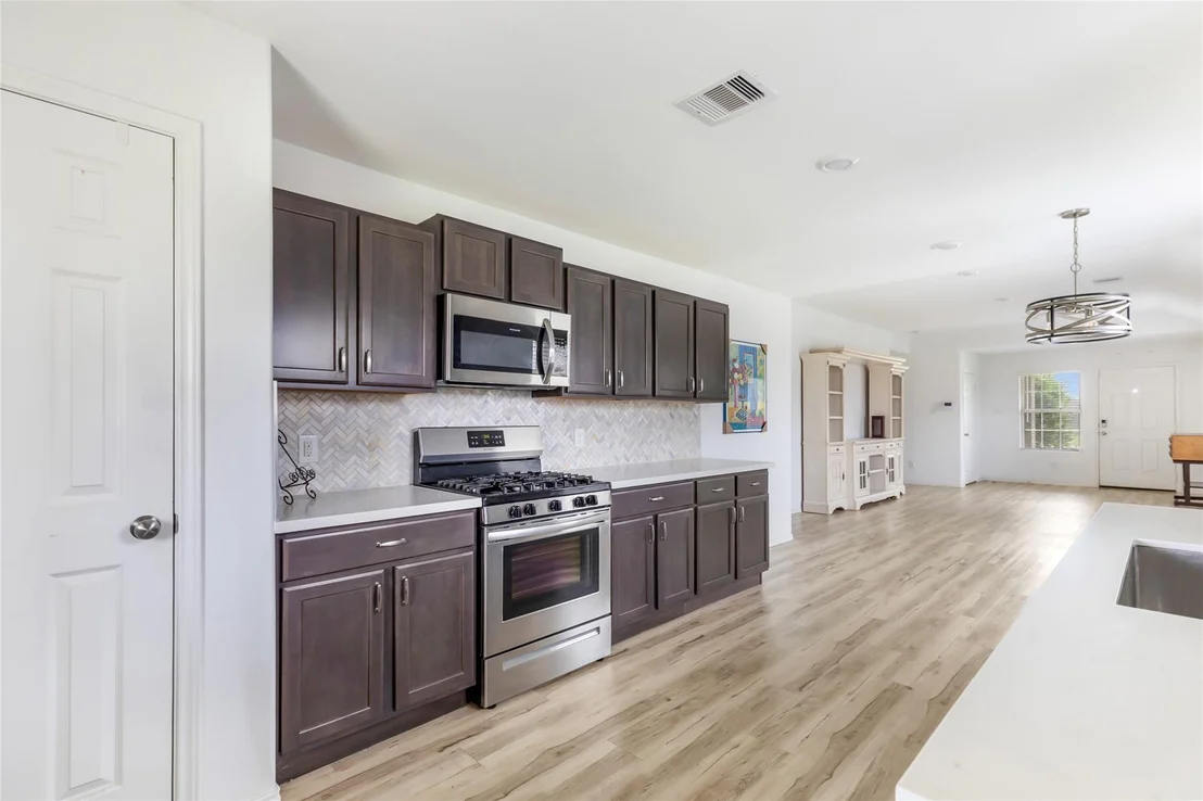 Photo of 8643 River Crest Drive