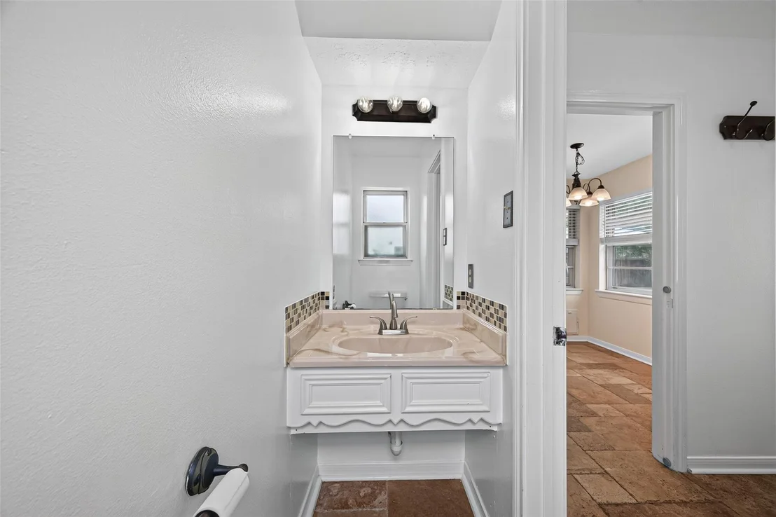 Photo of 25506 Many Oak Drive