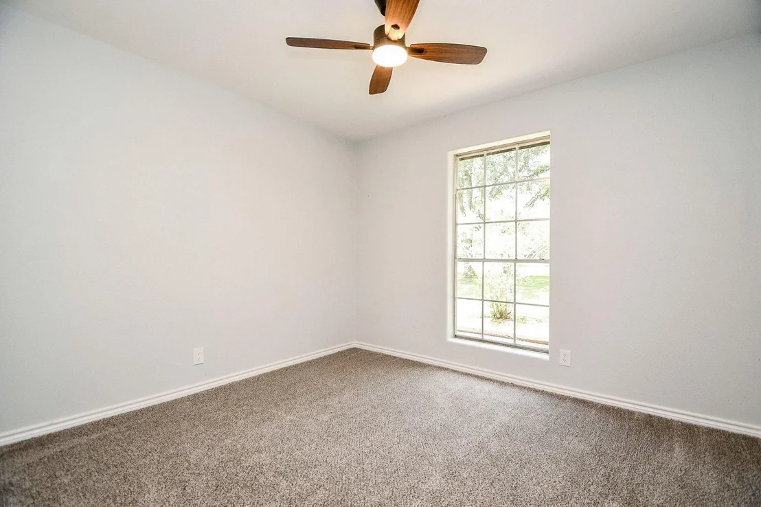 Photo of 279 Lakeview 3 Road