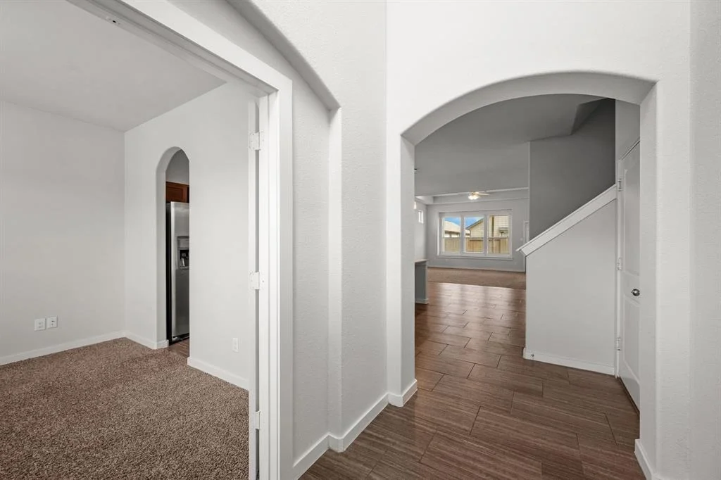 Photo of 6927 Glenmoor Drive