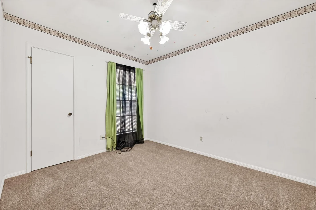 Photo of 2220 Ripple Creek Drive