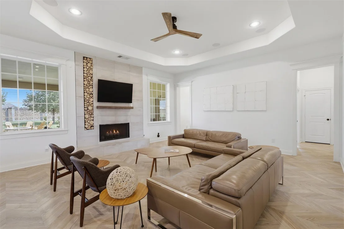 Photo of 8518 Lofty Pines