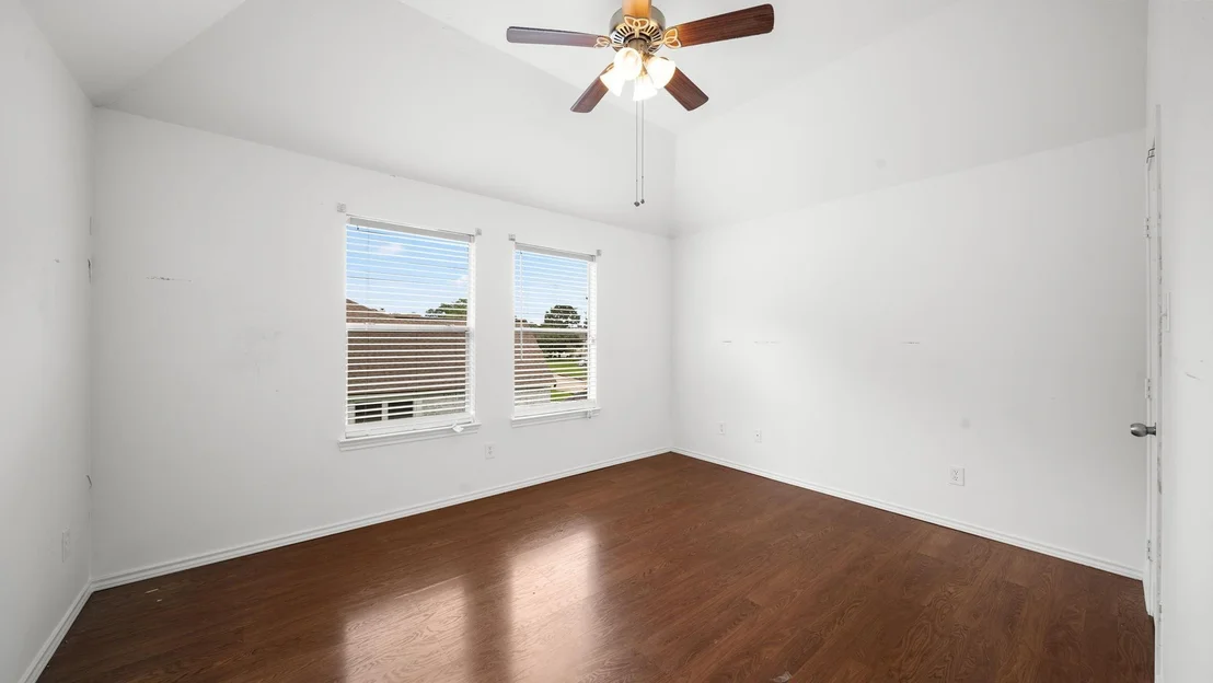 Photo of 8107 Trophy Place Drive