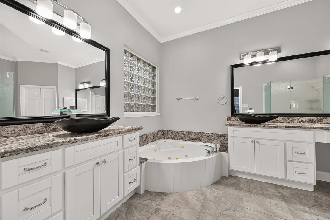 Photo of 15618 Stable Brook Circle