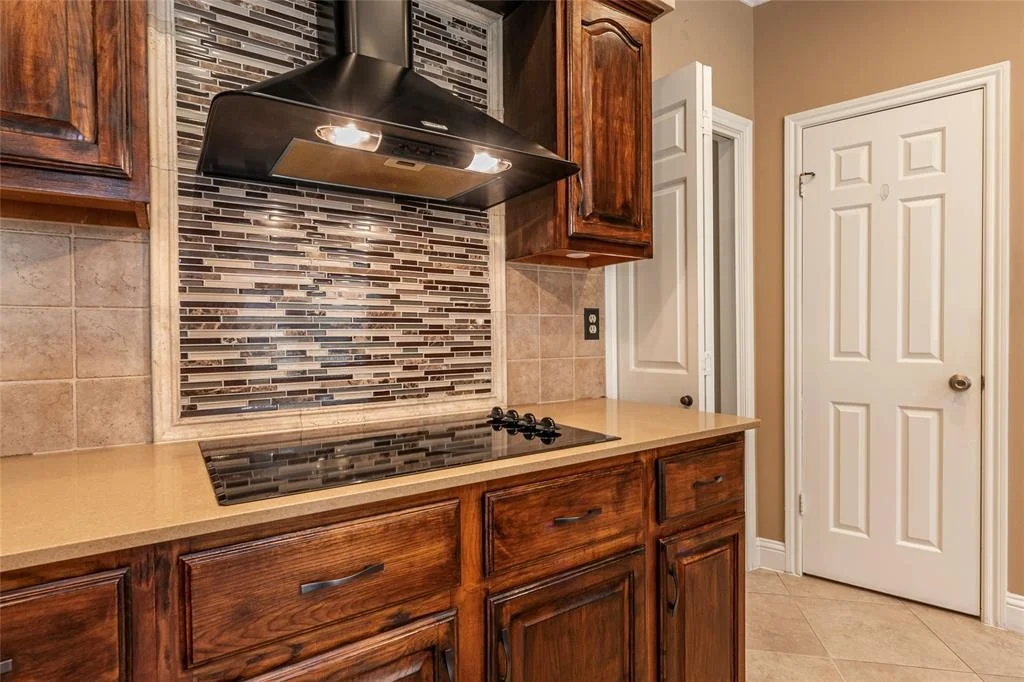 Photo of 15931 Manor Square Drive