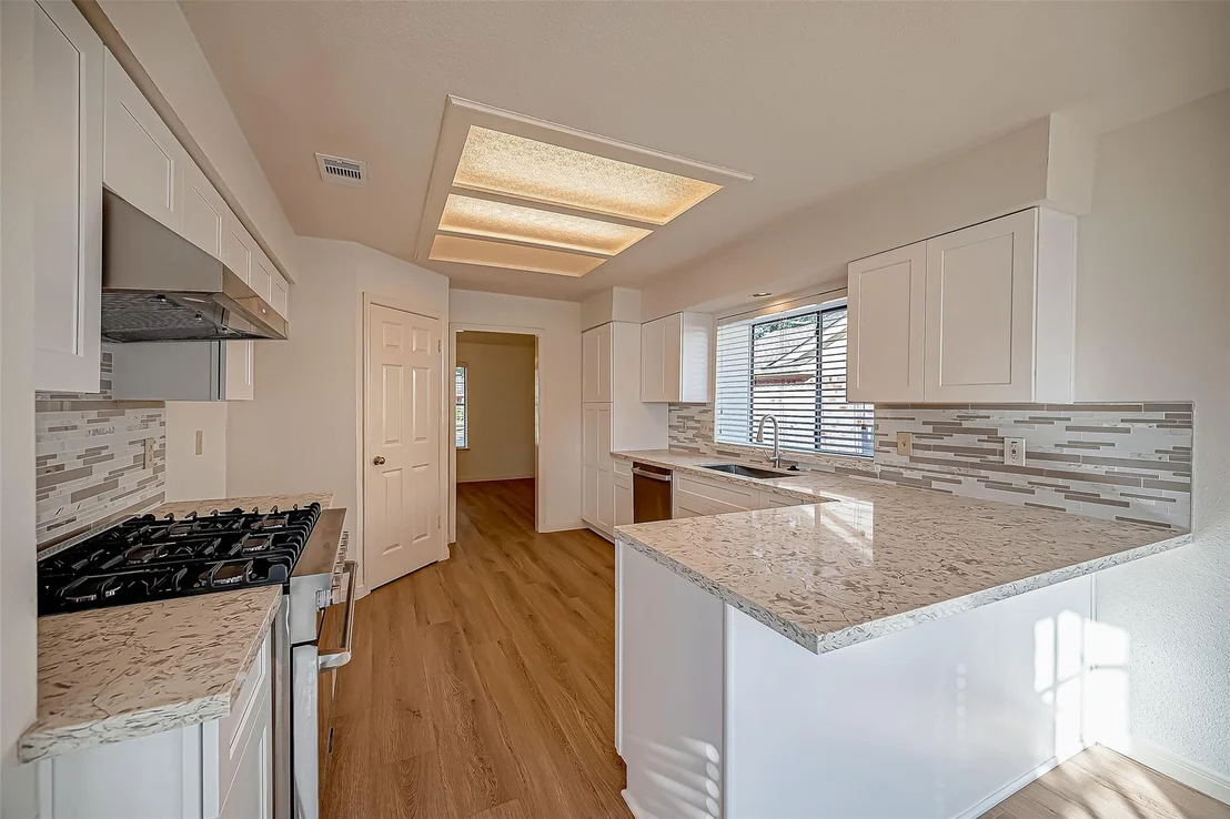Photo of 2810 Pineleaf Drive