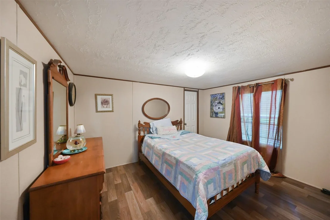 Photo of 747 Timbergrove